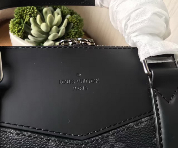 ルイヴィトン モノグラム スーパーコピーブリーフケースエクスプローラー M40566